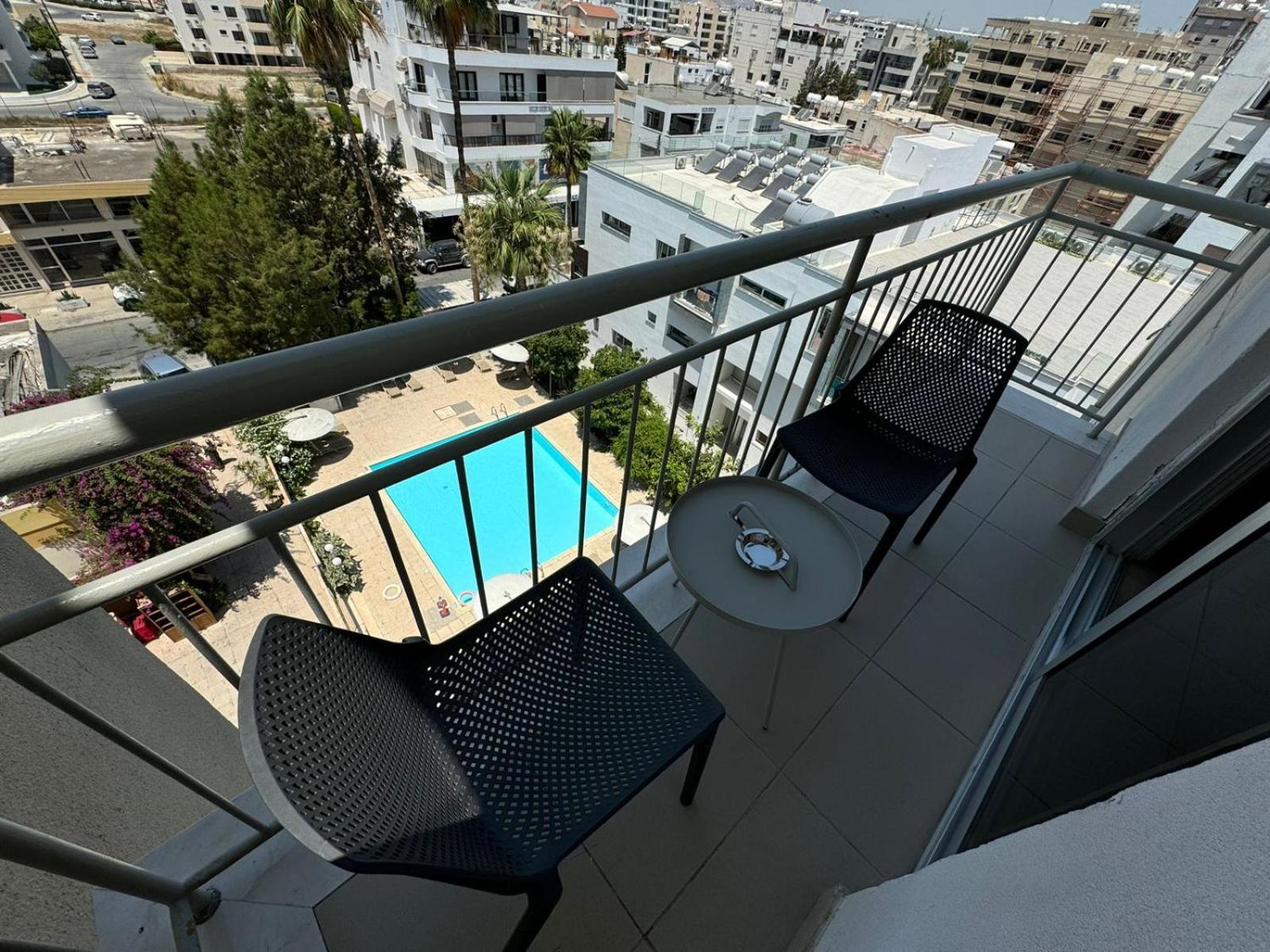 Sunflower Hotel Apartments 라르나카 외부 사진