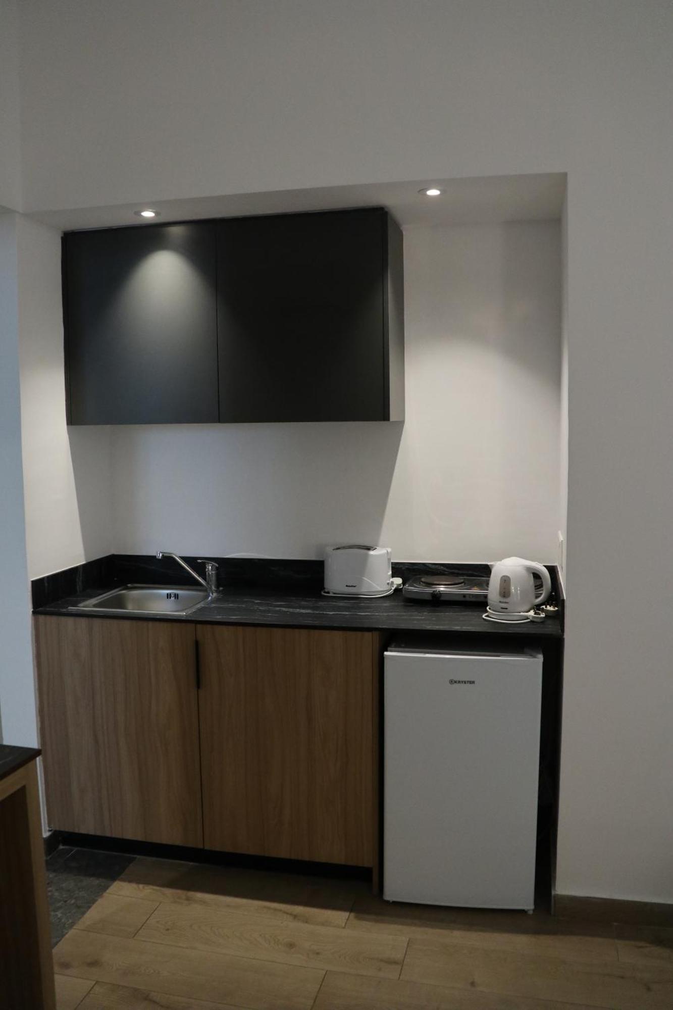 Sunflower Hotel Apartments 라르나카 외부 사진
